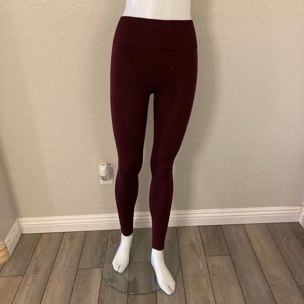 AUROLA Maroon Amplify High Waiated Leggings - Picture 2 of 13